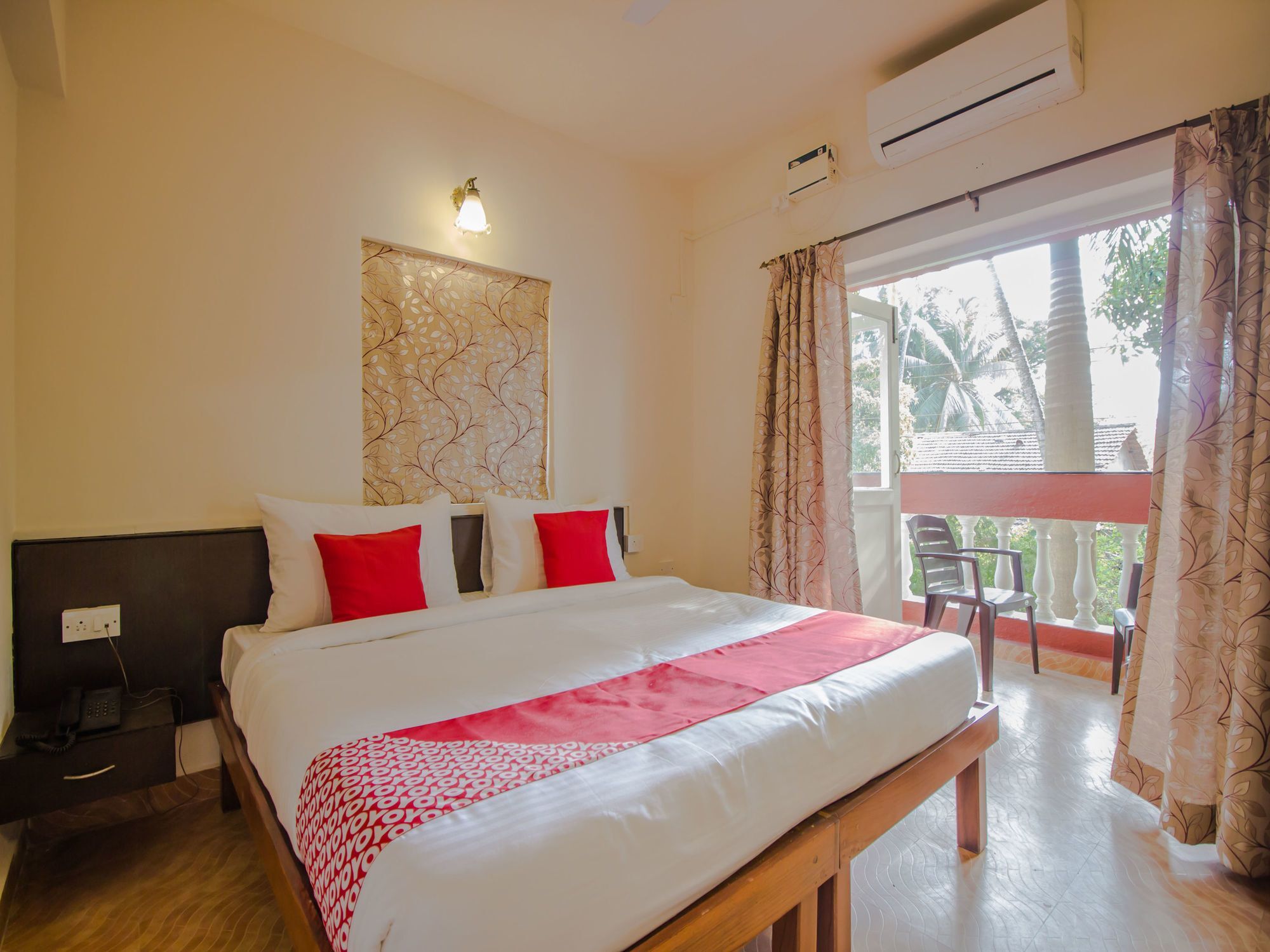 Oyo Flagship 13853 Shruti Resort Калангут Экстерьер фото